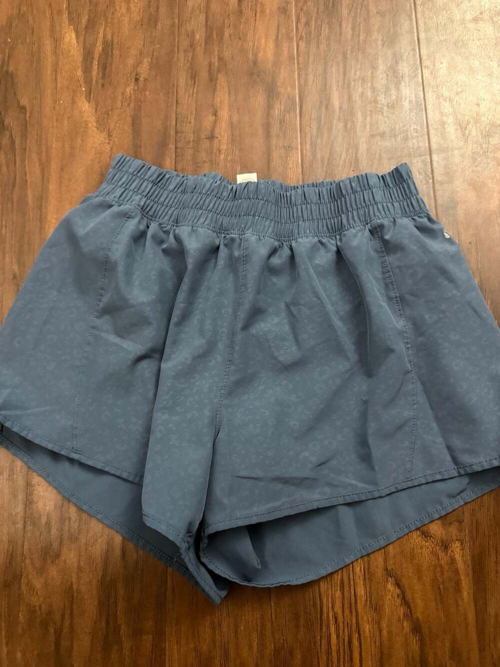 Marika Athletic Shorts Size S Blue Animal Print
